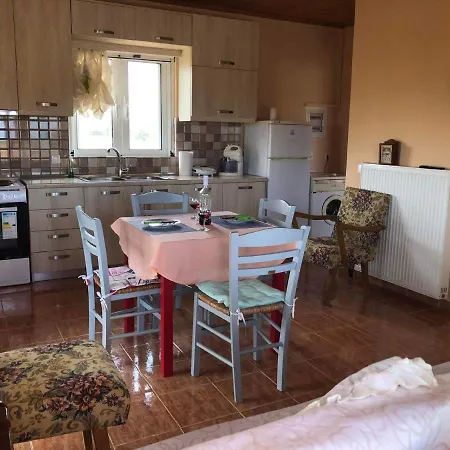 Kwnstantias 2 Apartment